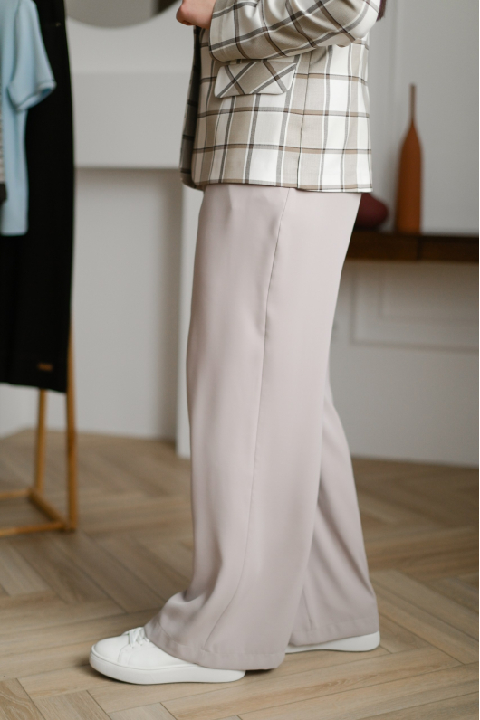 Брюки из легкой ткани 